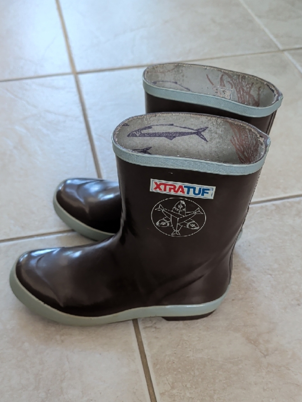 Xtratuf Kids Brown Rain Boots with Light Blue Trim Kids Size 4 - Picture 2 of 10